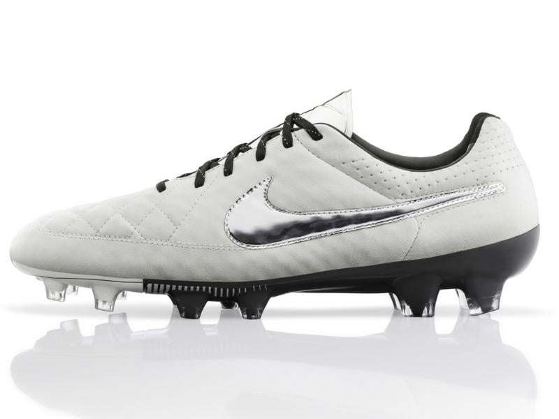 Giày đá bóng Nike Tiempo Legend XX